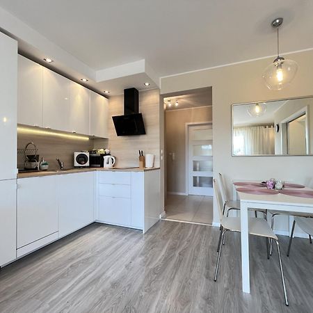 Zdrojowa Sun Apartment Свиноуйсьце Экстерьер фото